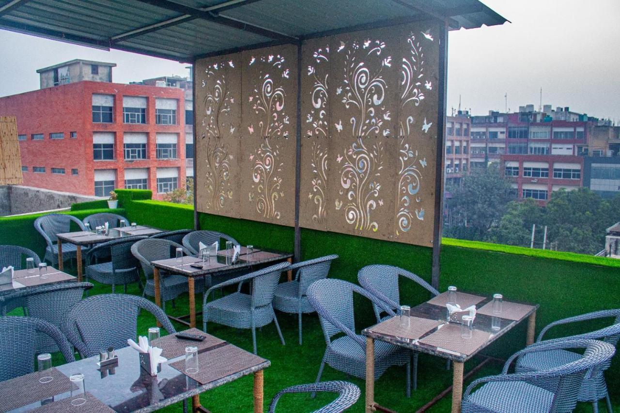 Ddr Hotel Residency Gurgaon Esterno foto
